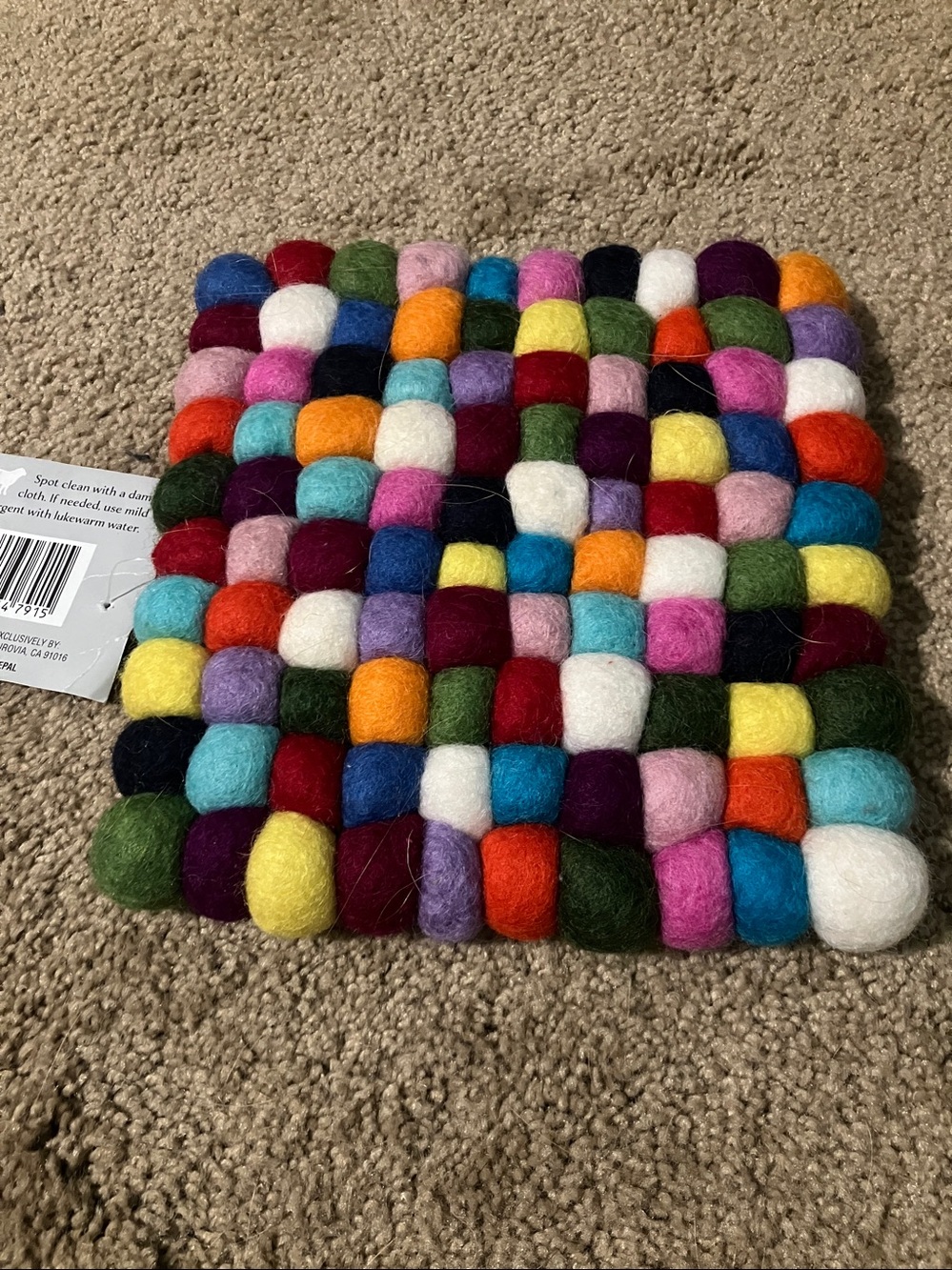 Gorgeous colorful handcrafted Felted Wool Trivet Trader Joe’s new w/tag Nepal - Picture 3 of 3